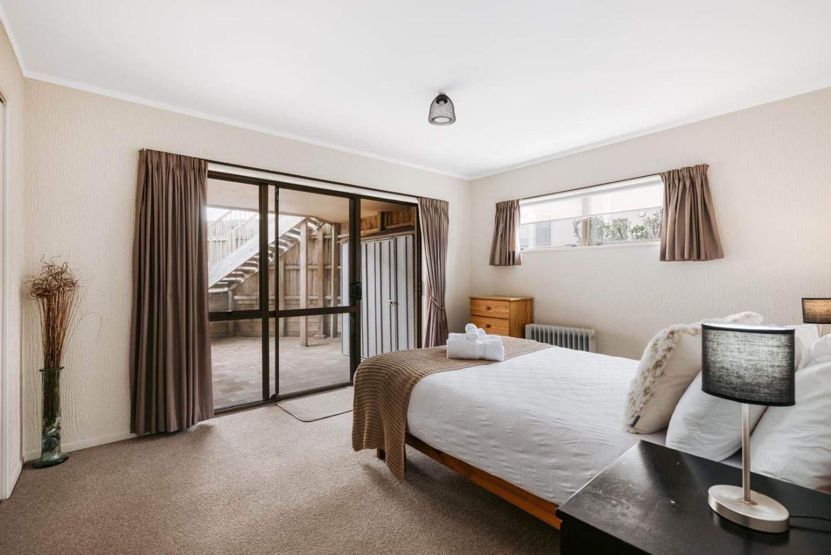 Magnificent Sunrises, Oceanbeach & Sea Views Mount Maunganui Bagian luar foto