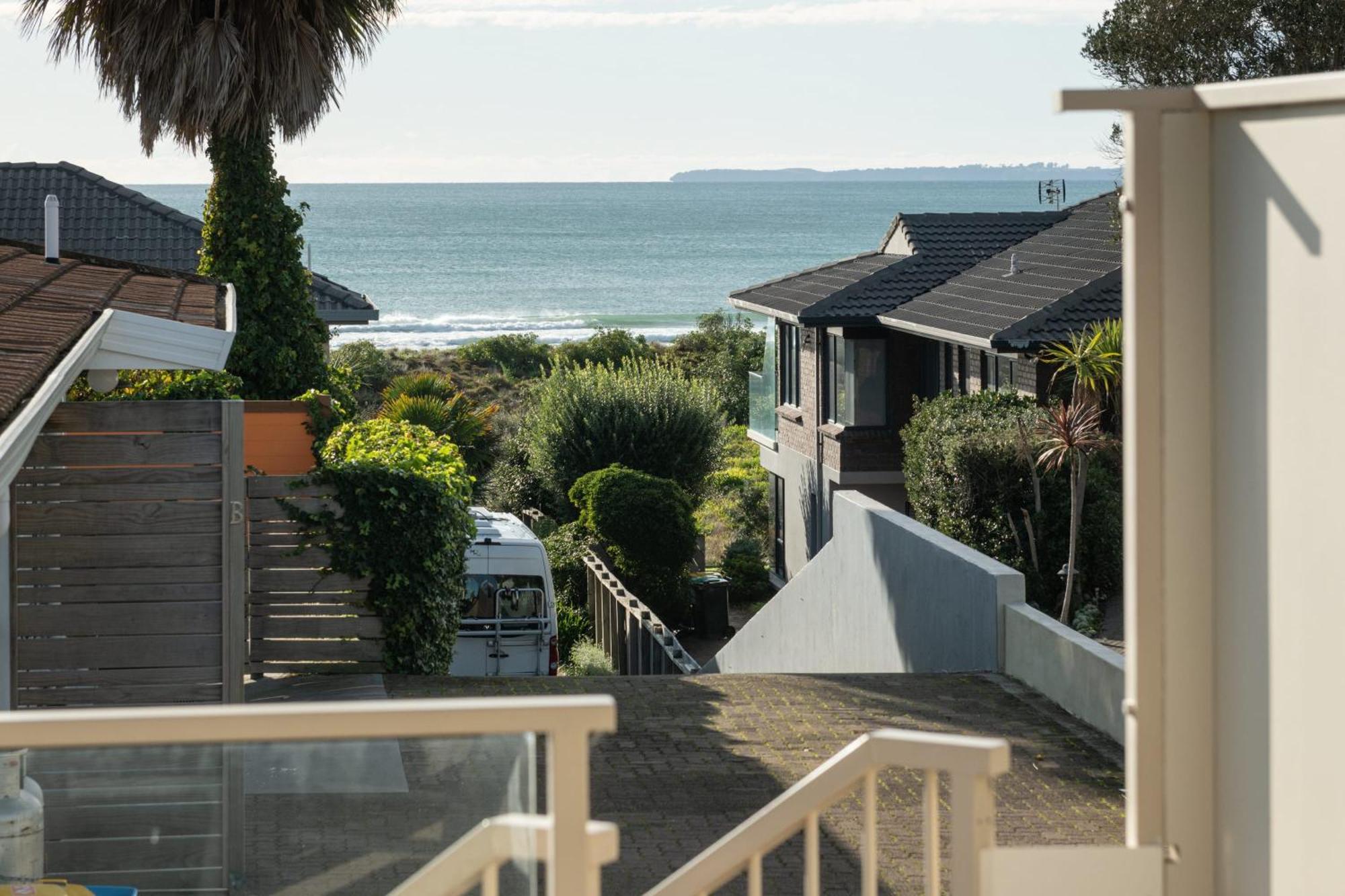 Magnificent Sunrises, Oceanbeach & Sea Views Mount Maunganui Bagian luar foto