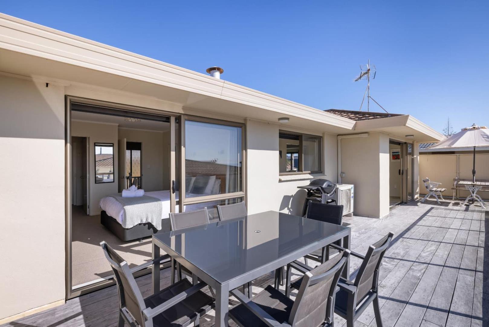 Magnificent Sunrises, Oceanbeach & Sea Views Mount Maunganui Bagian luar foto